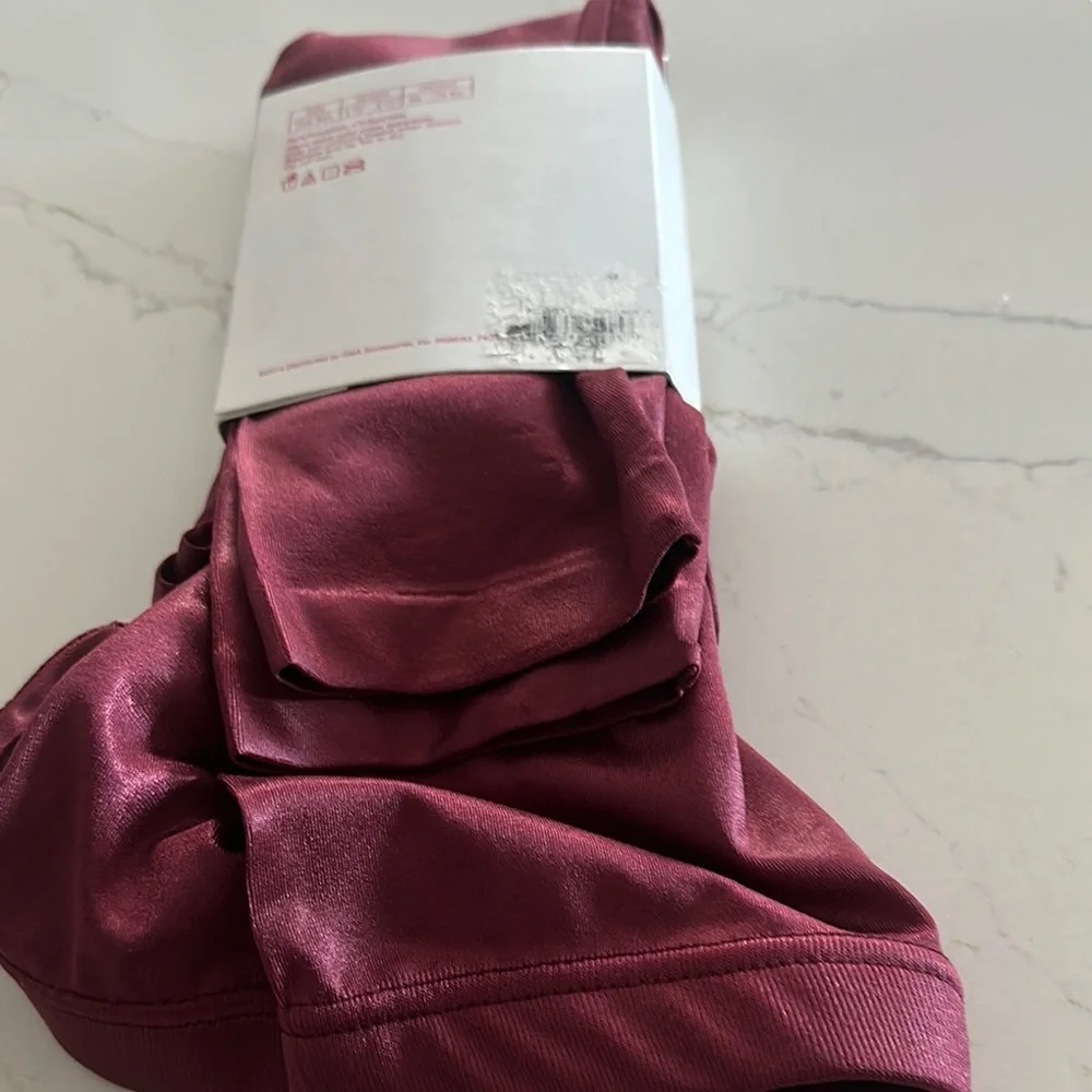 Capelli of New York Burgundy Leggings OS